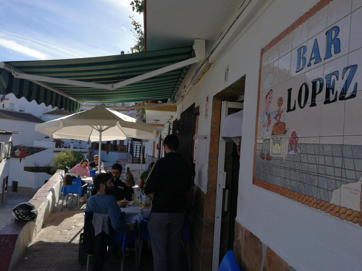 Casa en pueblo de montes de Málaga a 15km de playa Villa Almáchar Esterno foto