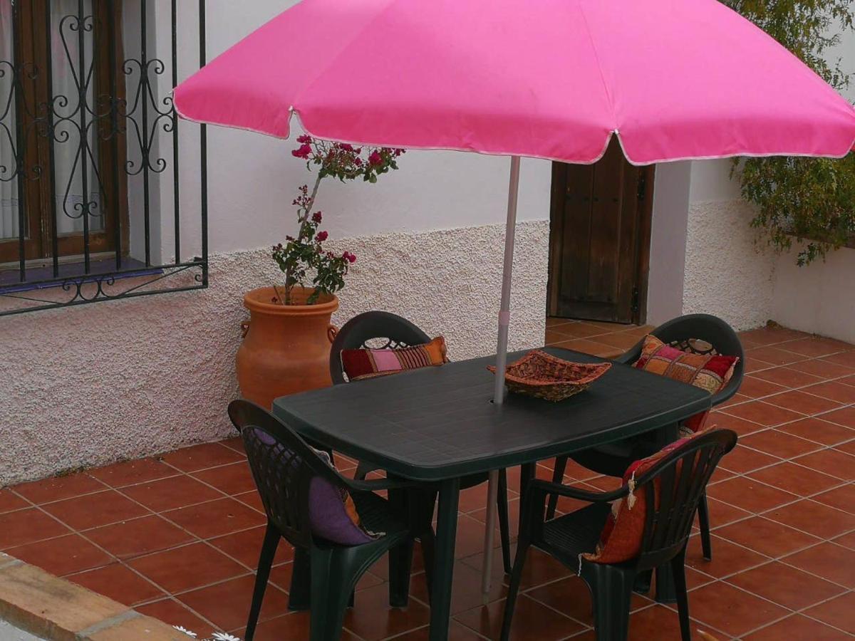 Casa en pueblo de montes de Málaga a 15km de playa Villa Almáchar Esterno foto