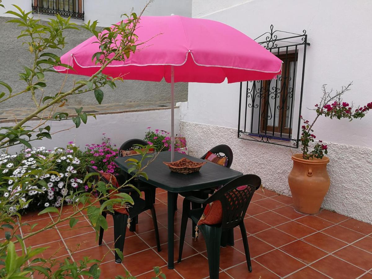 Casa en pueblo de montes de Málaga a 15km de playa Villa Almáchar Esterno foto